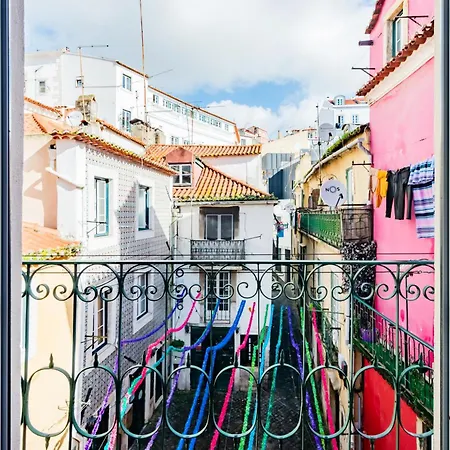Alfama *