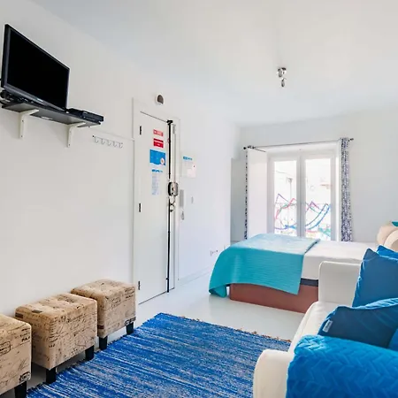 Апартаменти Alfama *